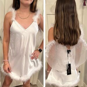 Trickz n Treatz Dolls Kill White Angel Costume Size Small New Wings